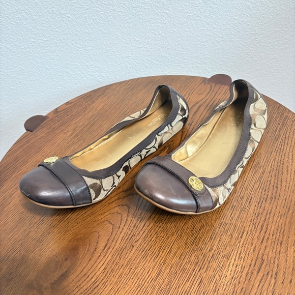 Coach Chelsea Ballet Flats - Tan & Brown , Size 10 - Picture 5 of 8